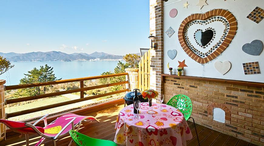 Gung Pension Namhae Buitenkant foto
